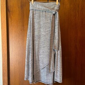 Gap wrap skirt